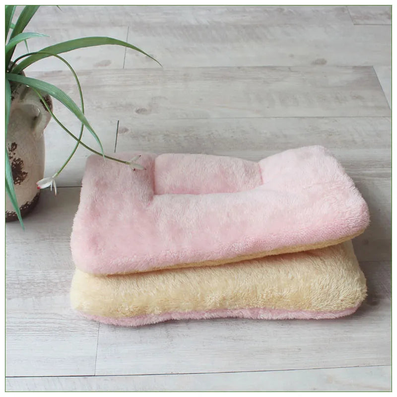 Soft Fleece Pet Travel Blanket & Bed Mat