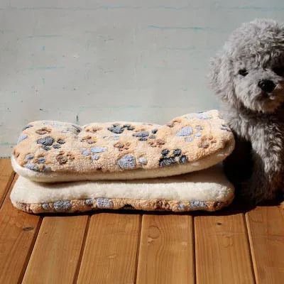 Soft Fleece Pet Travel Blanket & Bed Mat