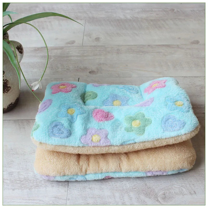 Soft Fleece Pet Travel Blanket & Bed Mat