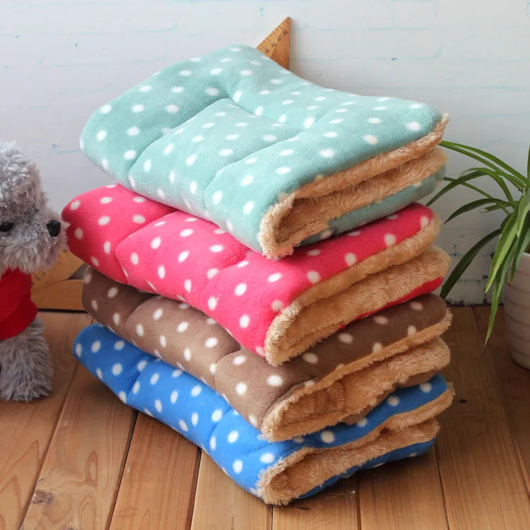 Soft Fleece Pet Travel Blanket & Bed Mat
