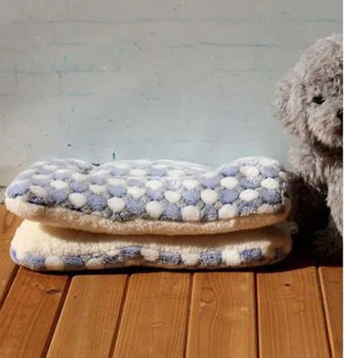 Soft Fleece Pet Travel Blanket & Bed Mat